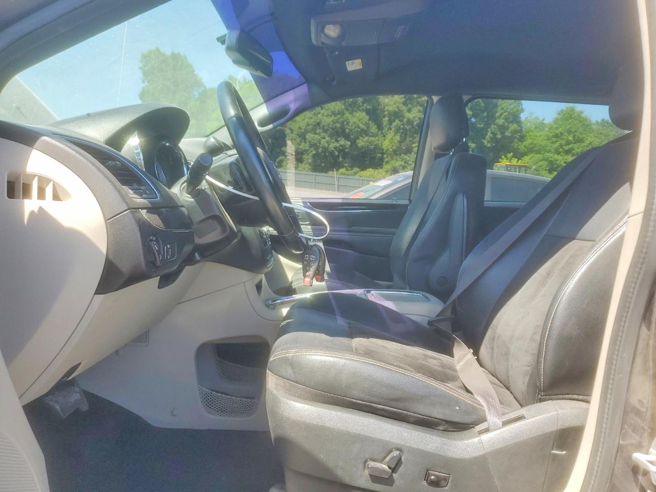 2017 DODGE CARAVAN