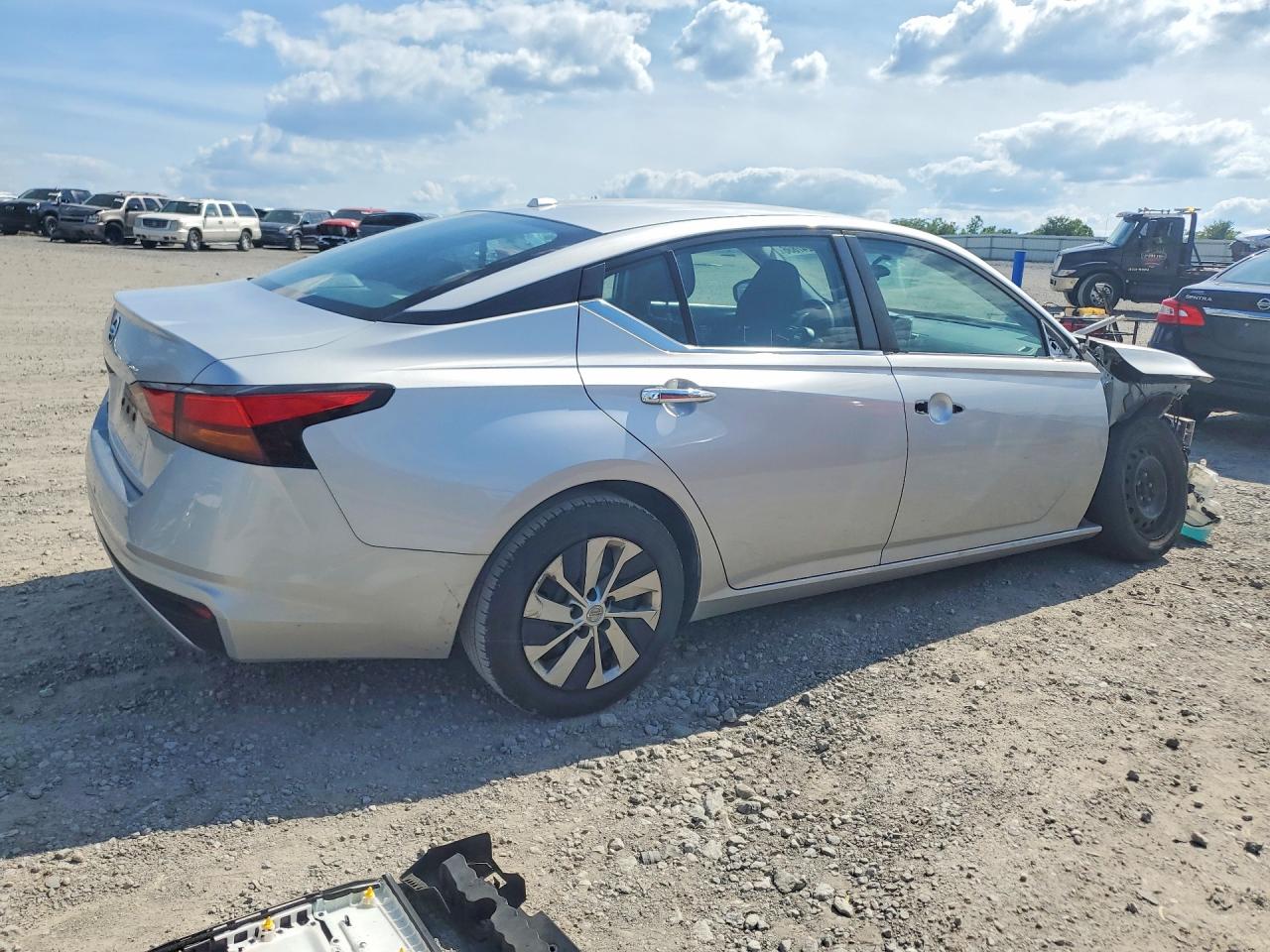 2020 NISSAN ALTIMA