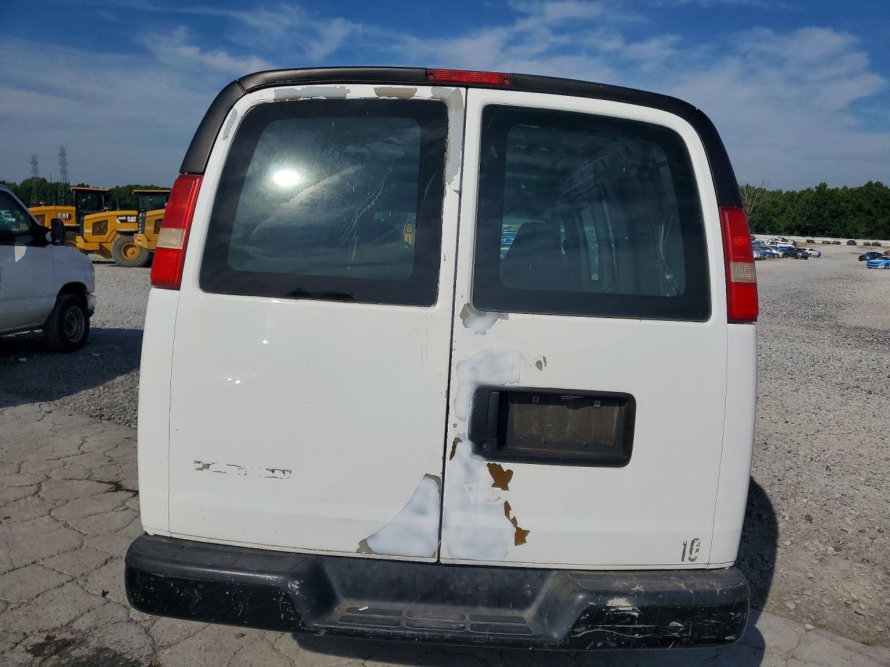 2008 CHEVROLET EXPRESS