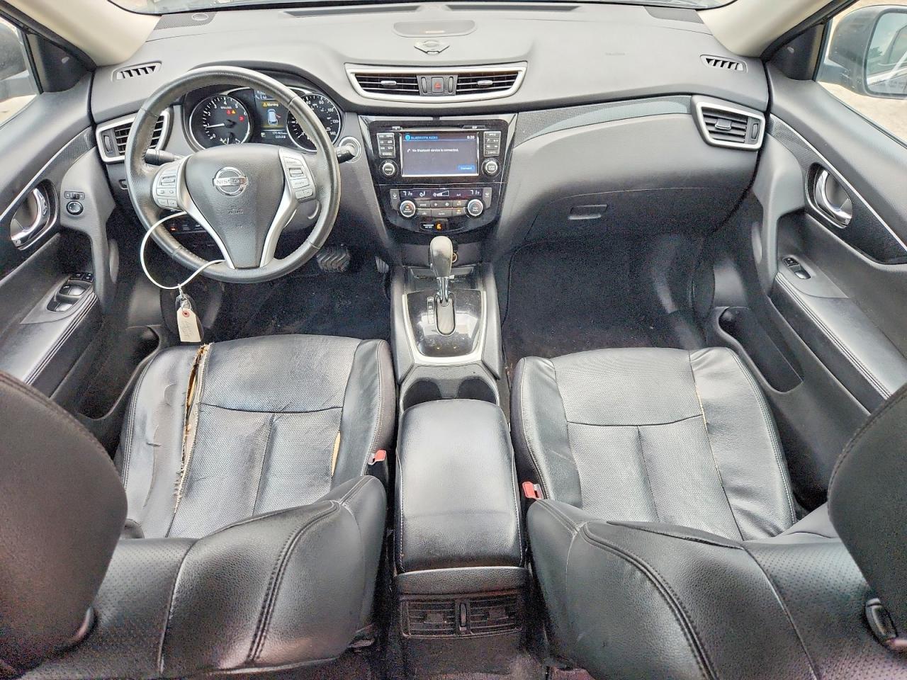 2015 NISSAN ROGUE