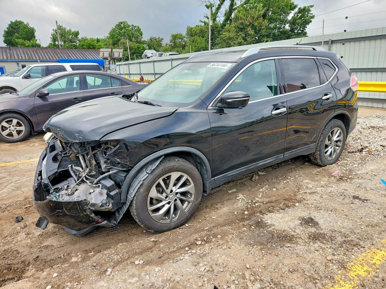 2015 NISSAN ROGUE