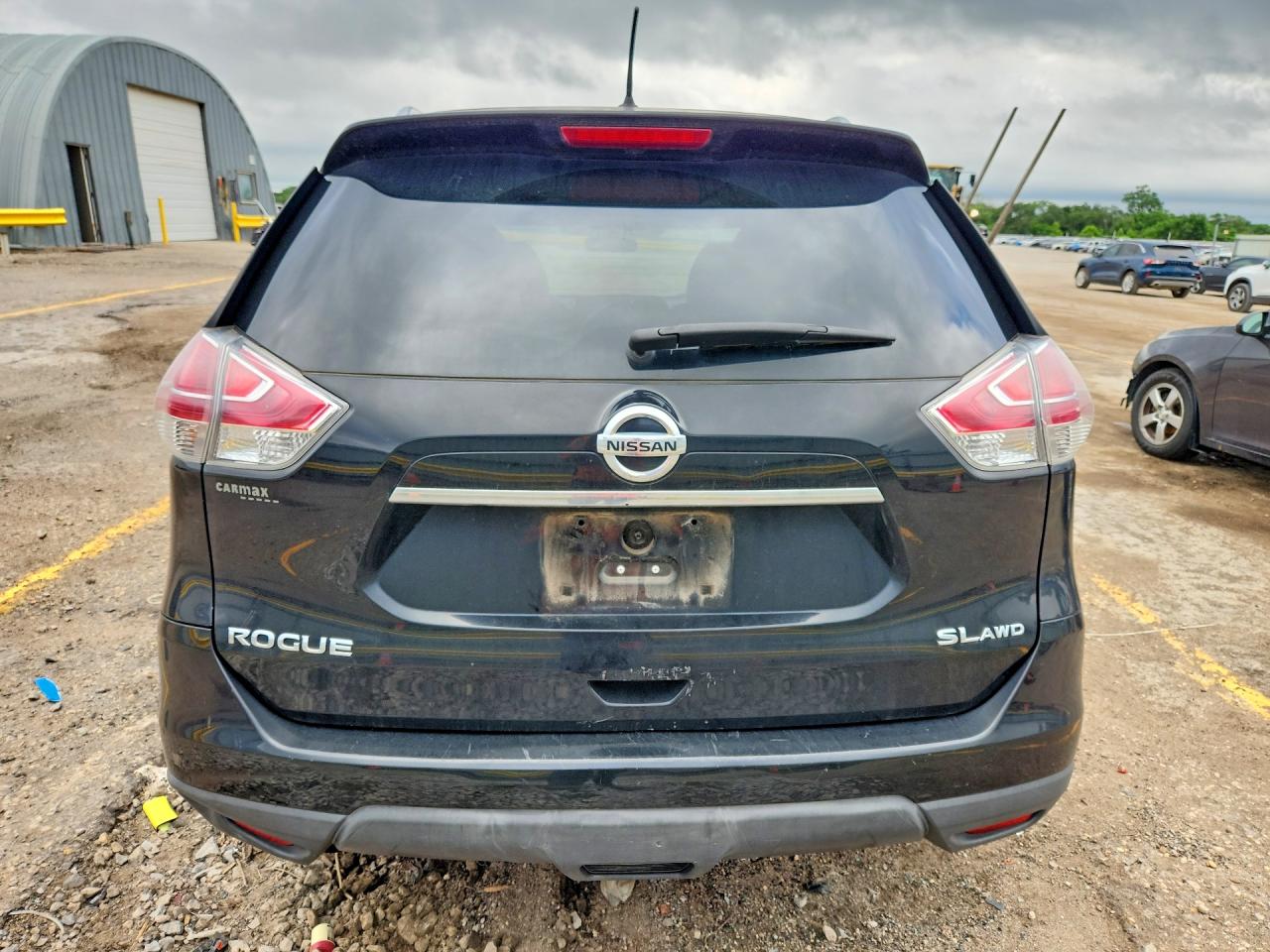 2015 NISSAN ROGUE