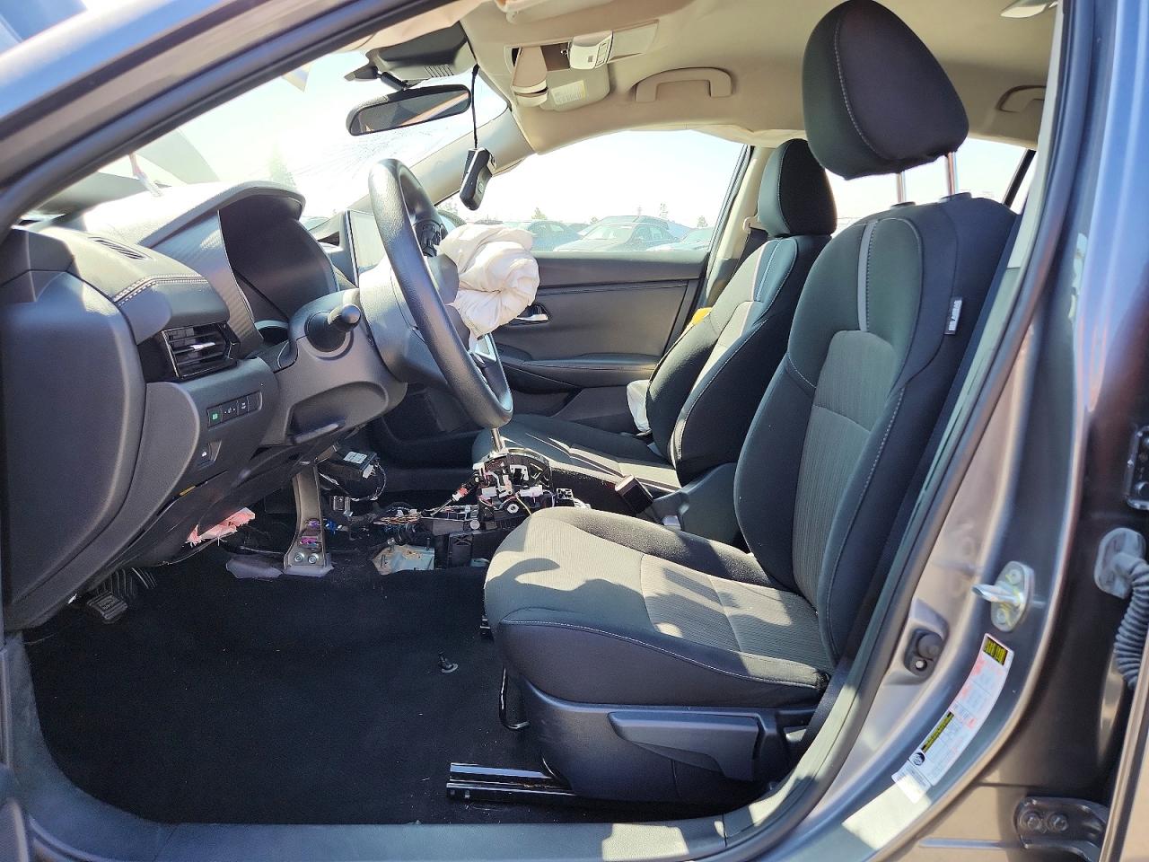 2024 NISSAN SENTRA