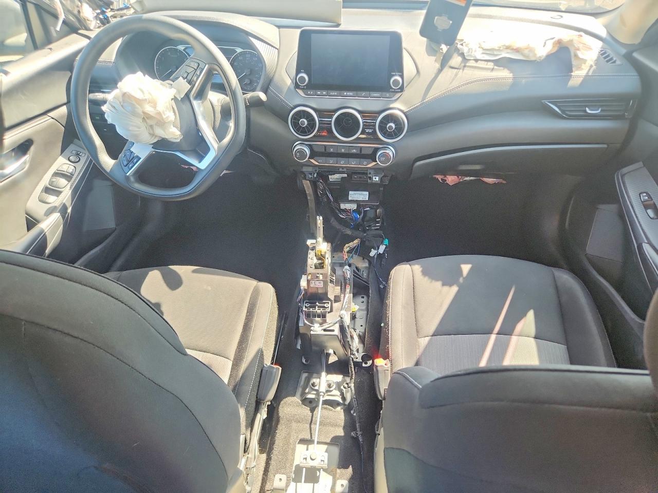 2024 NISSAN SENTRA