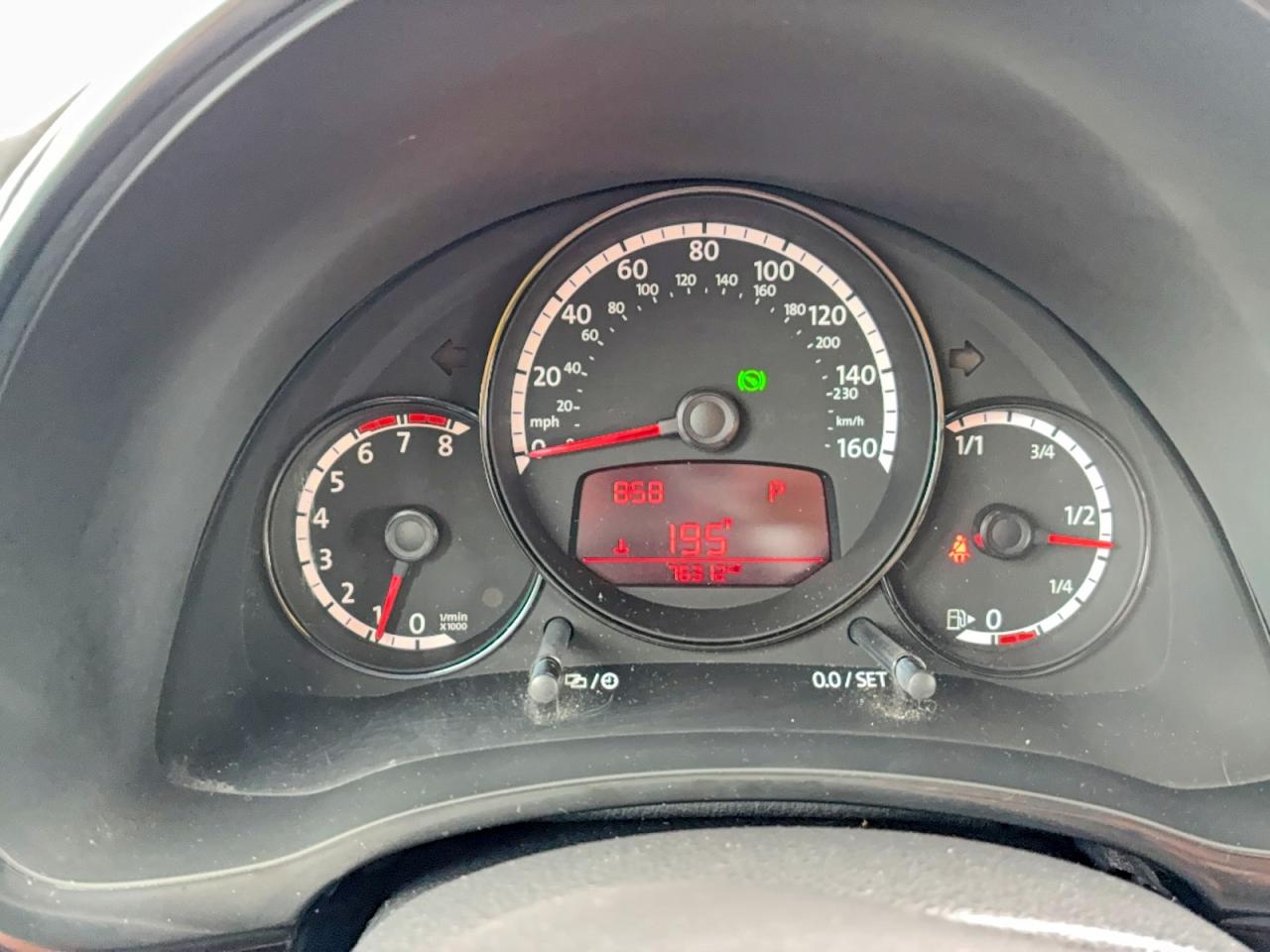 2014 VOLKSWAGEN BEETLE