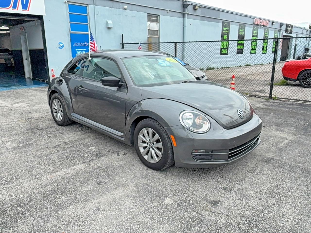 2014 VOLKSWAGEN BEETLE