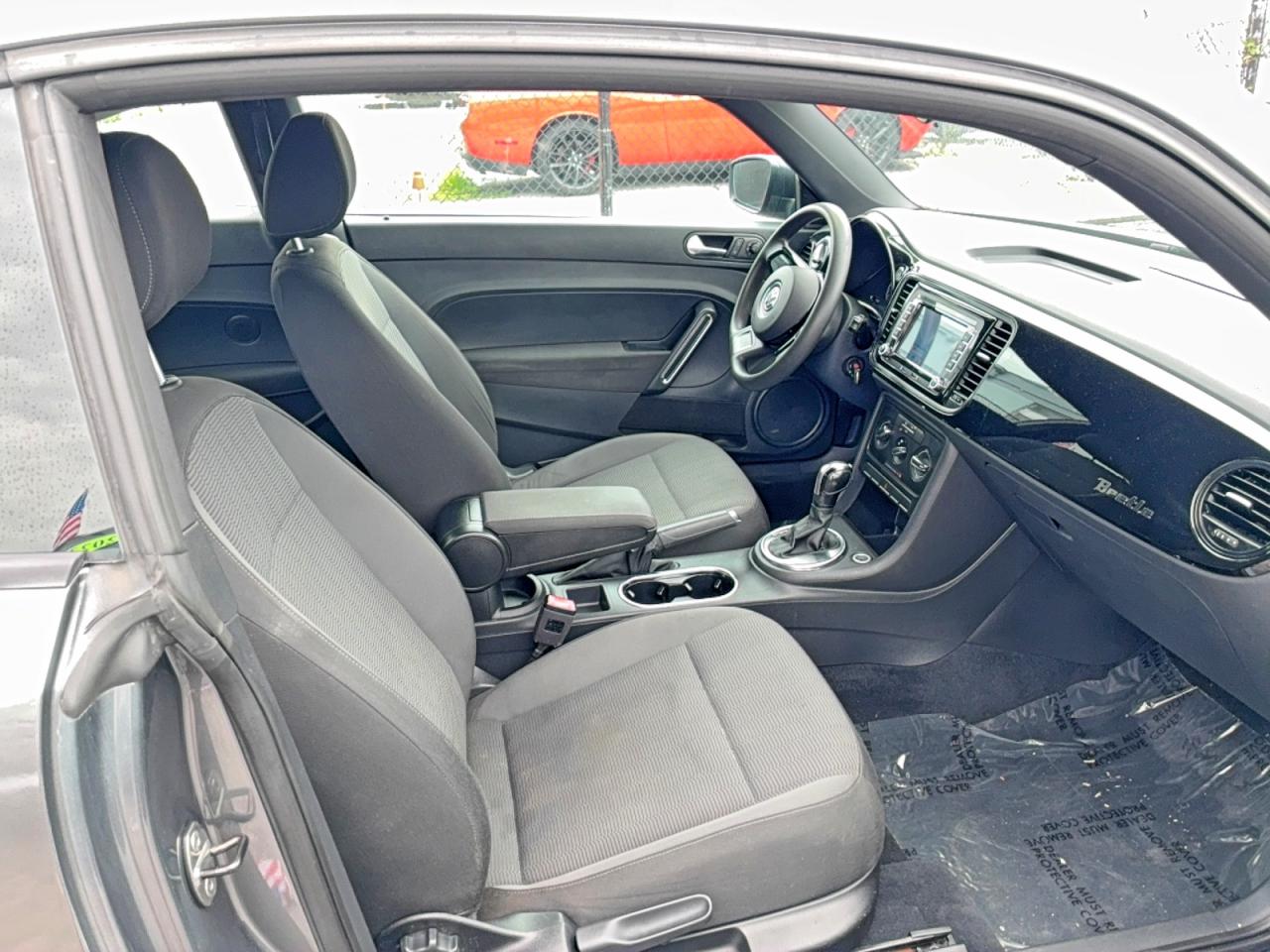 2014 VOLKSWAGEN BEETLE