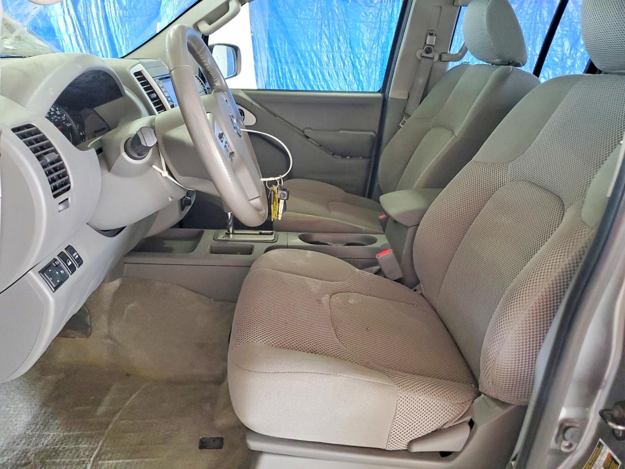 2016 NISSAN FRONTIER