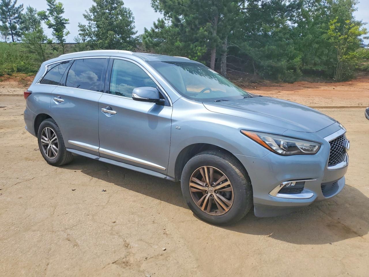 2017 INFINITI QX60