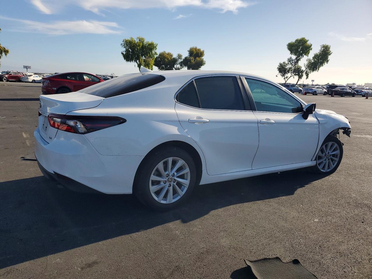 2022 TOYOTA CAMRY