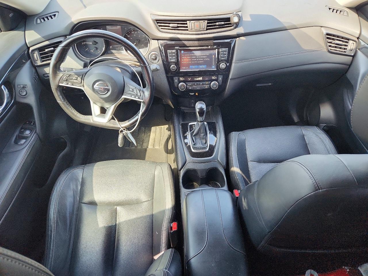 2017 NISSAN ROGUE