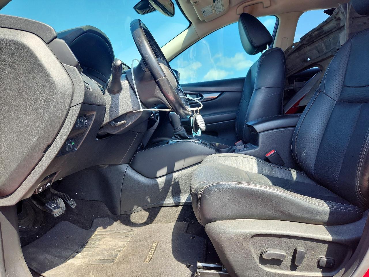2017 NISSAN ROGUE