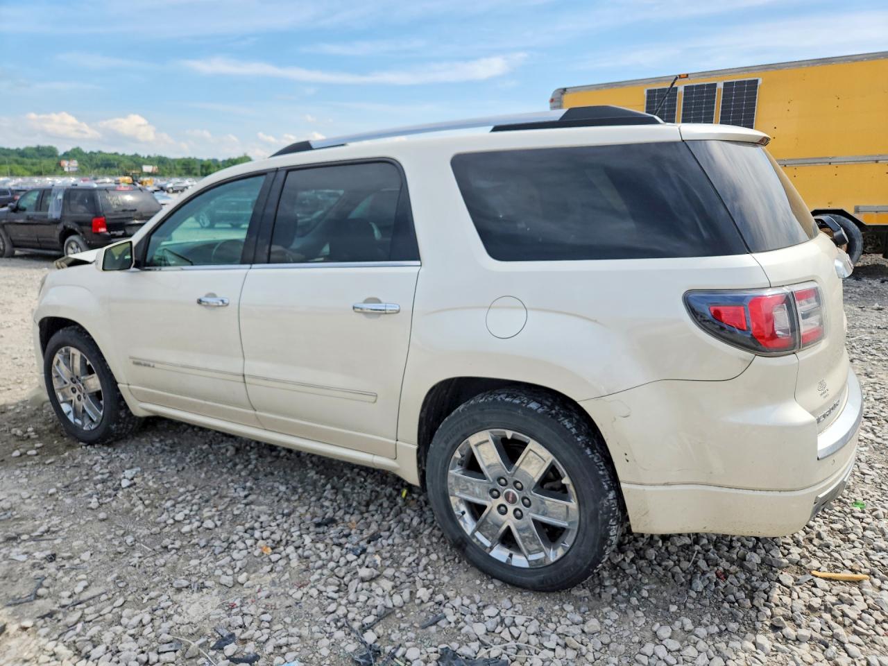 2015 GMC ACADIA DEN