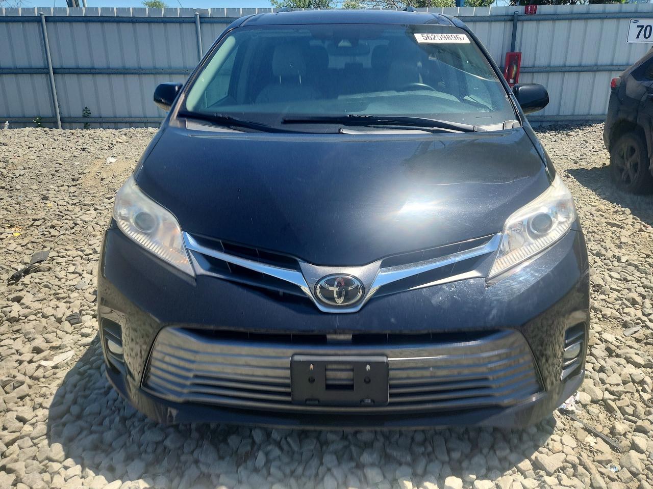 2020 TOYOTA SIENNA