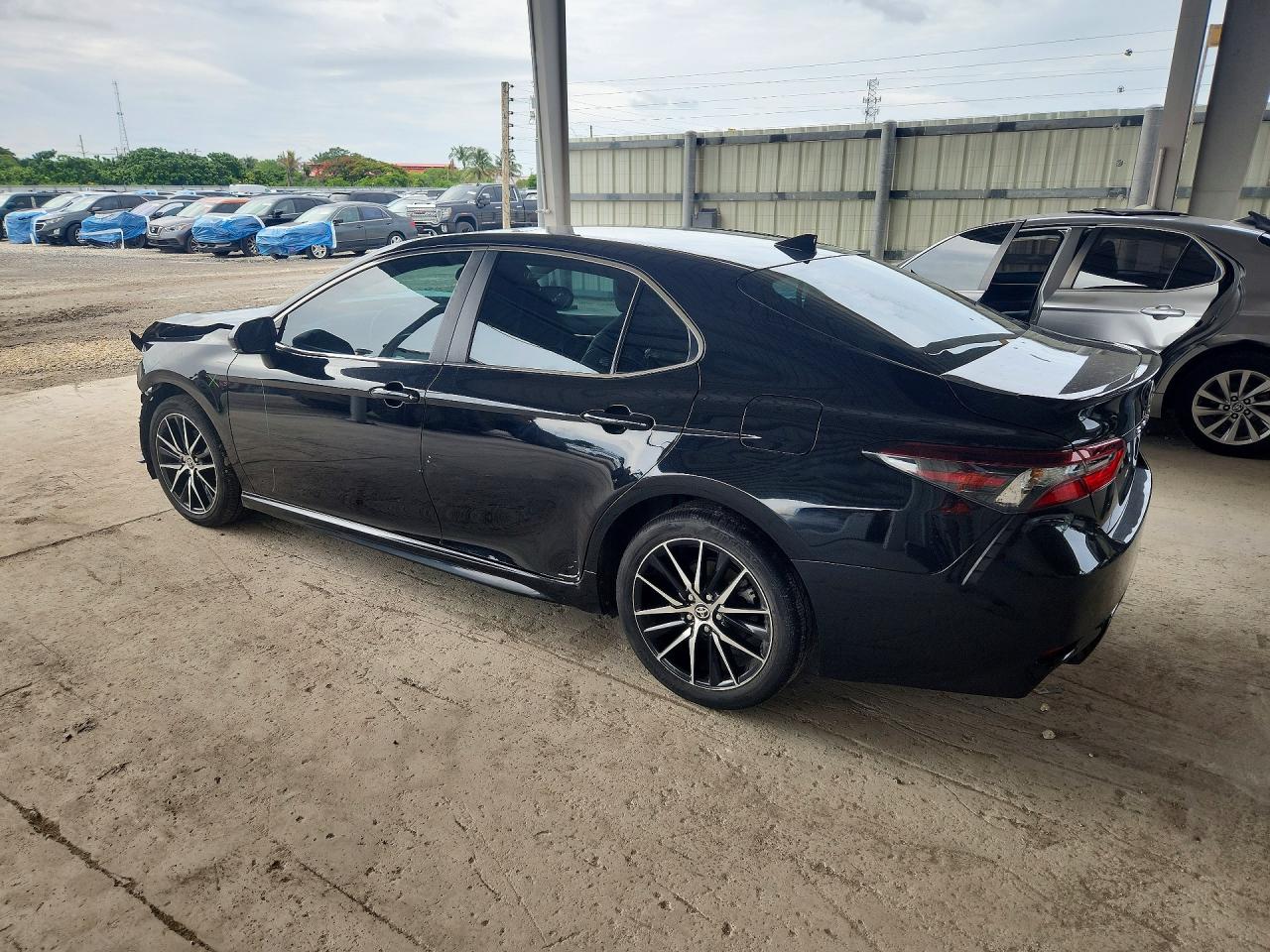 2024 TOYOTA CAMRY