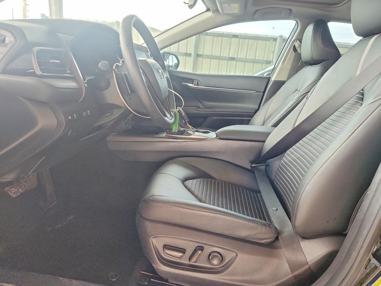 2024 TOYOTA CAMRY