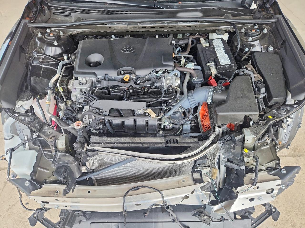 2024 TOYOTA CAMRY