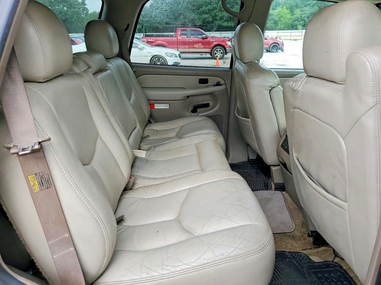 2003 CHEVROLET TAHOE