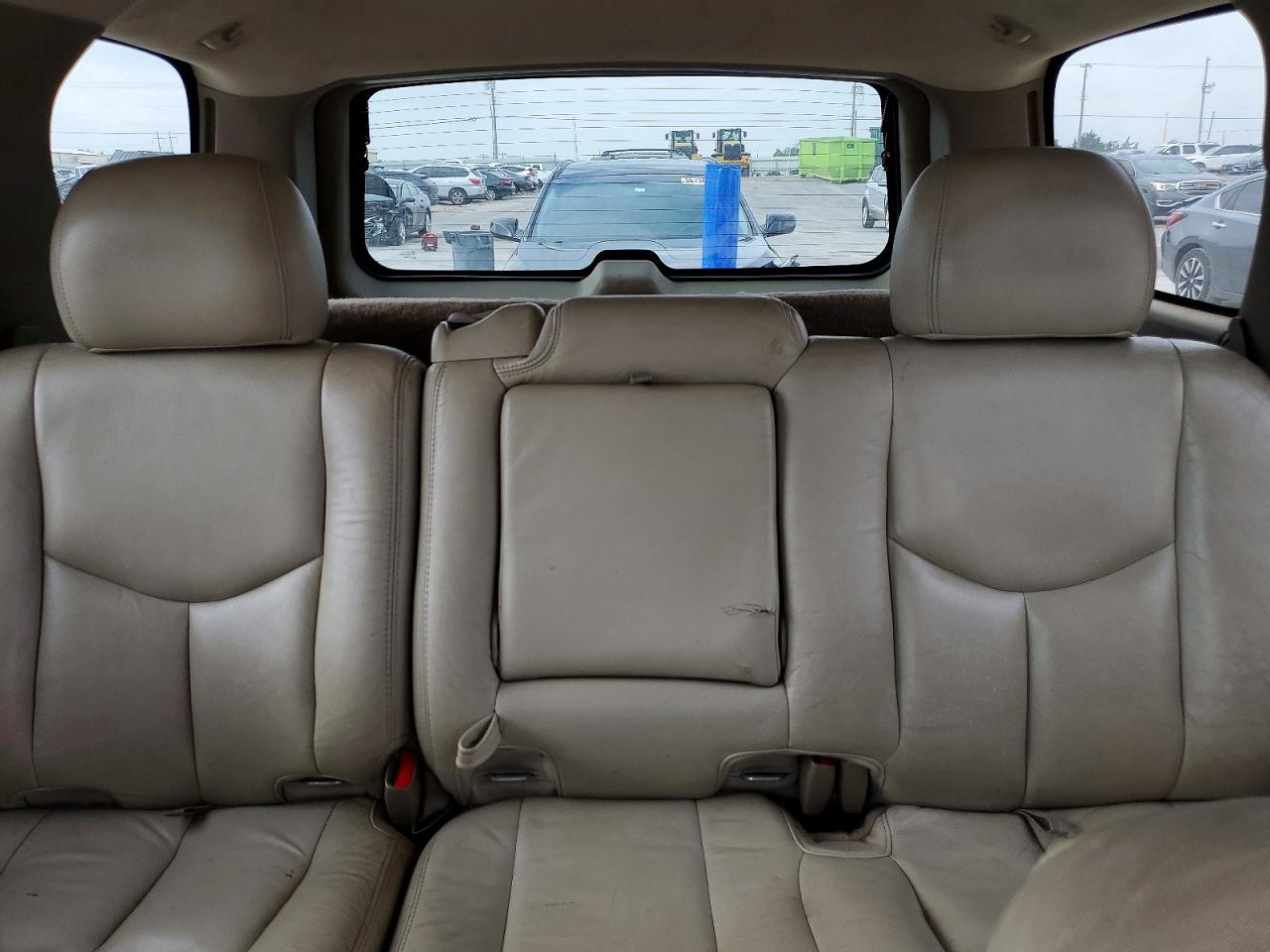 2003 CHEVROLET TAHOE