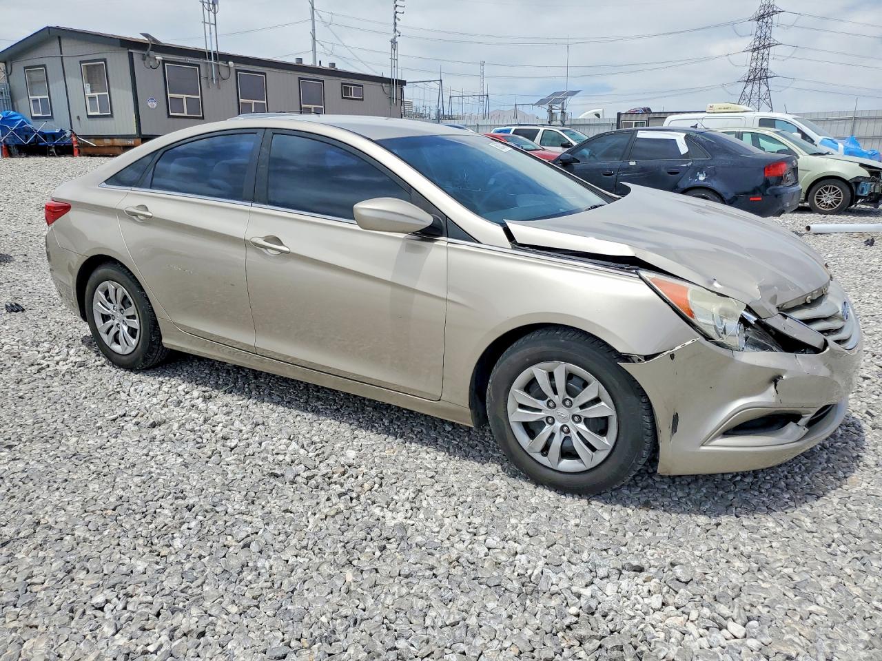 2011 HYUNDAI SONATA