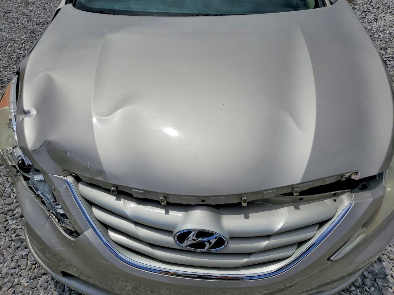 2011 HYUNDAI SONATA