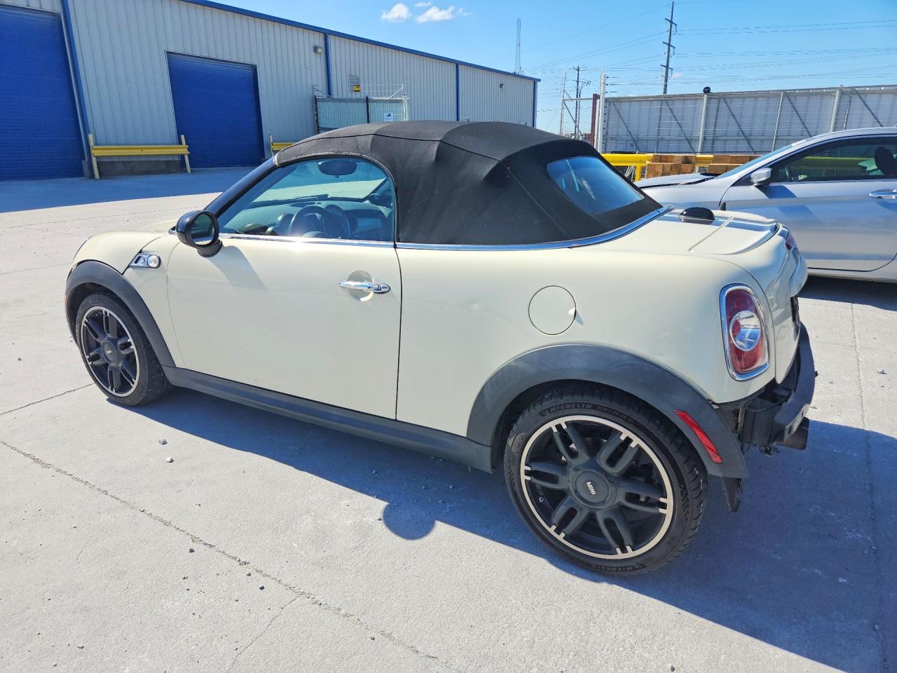 2014 MINI COOPER