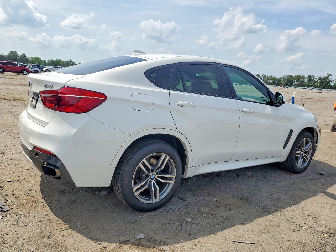 2015 BMW X6