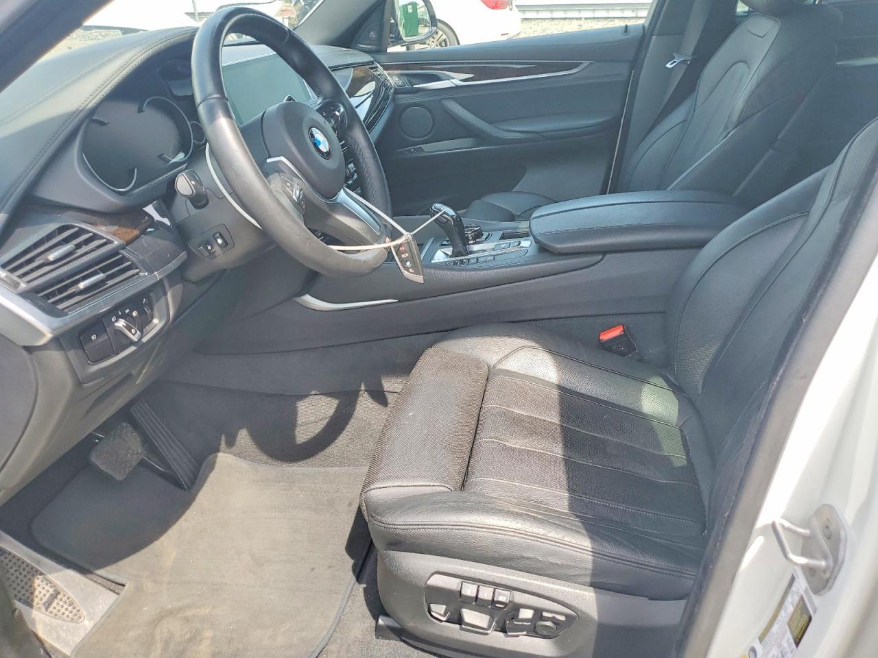 2015 BMW X6