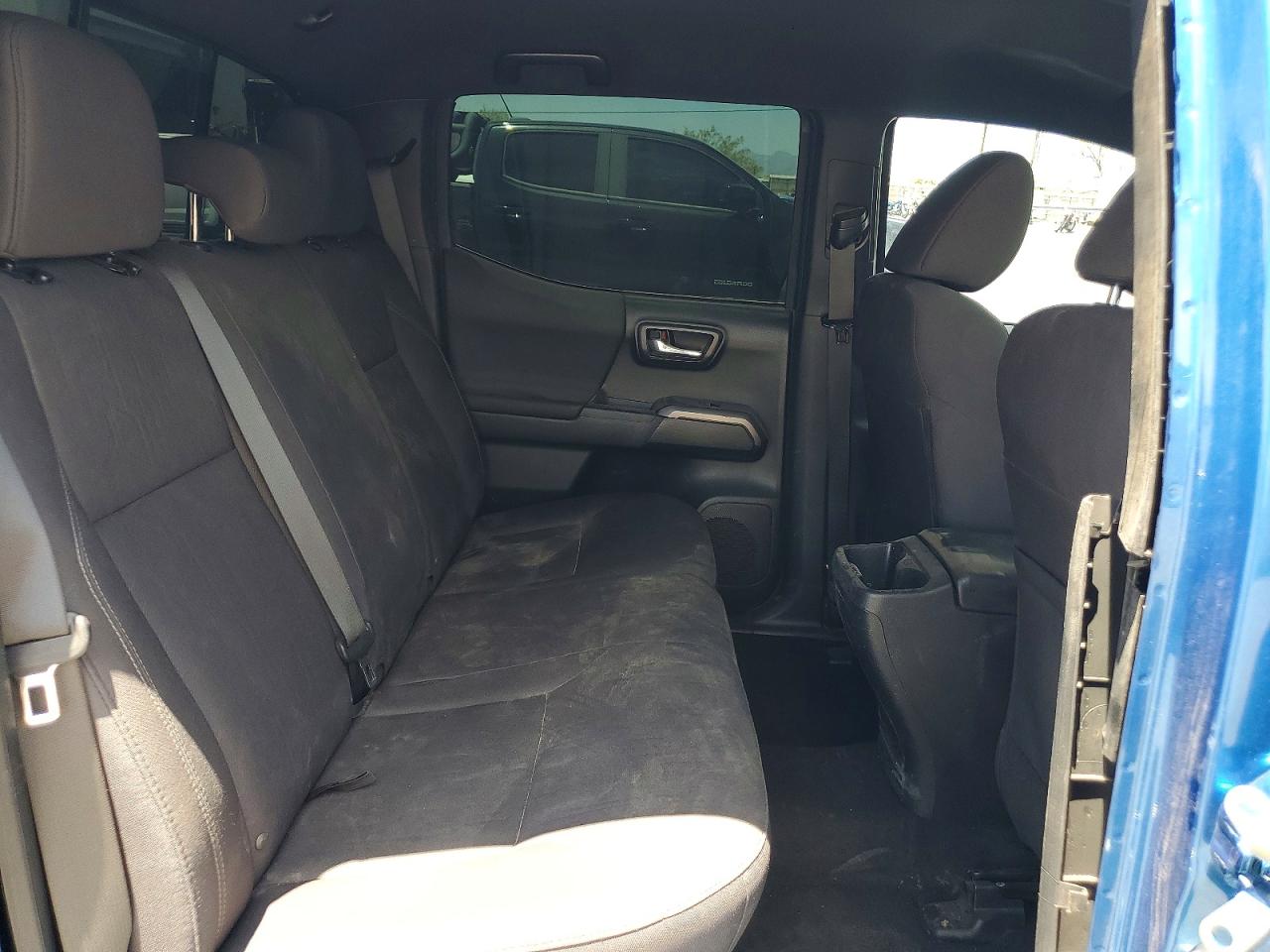2018 TOYOTA TACOMA