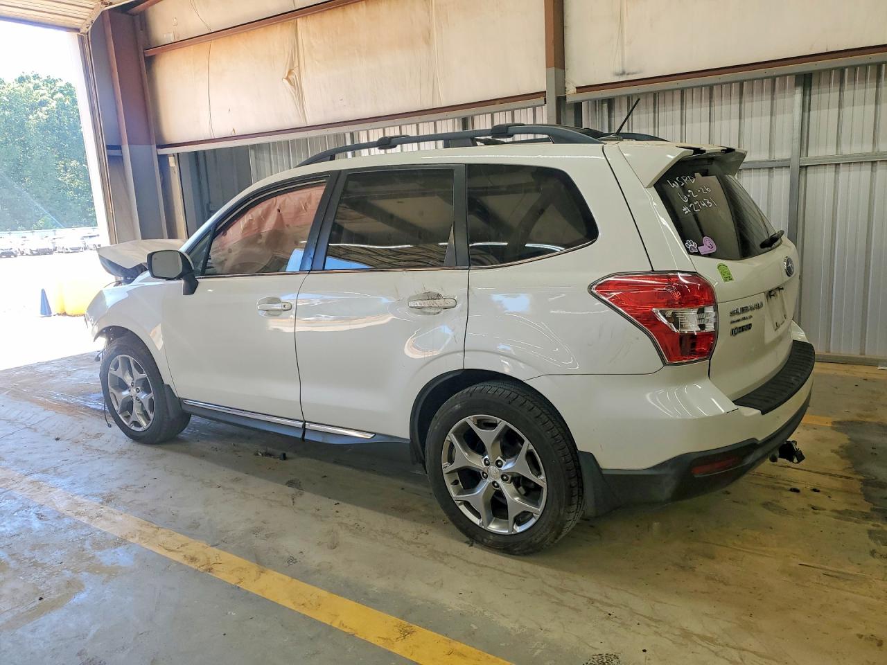 2015 SUBARU FORESTER