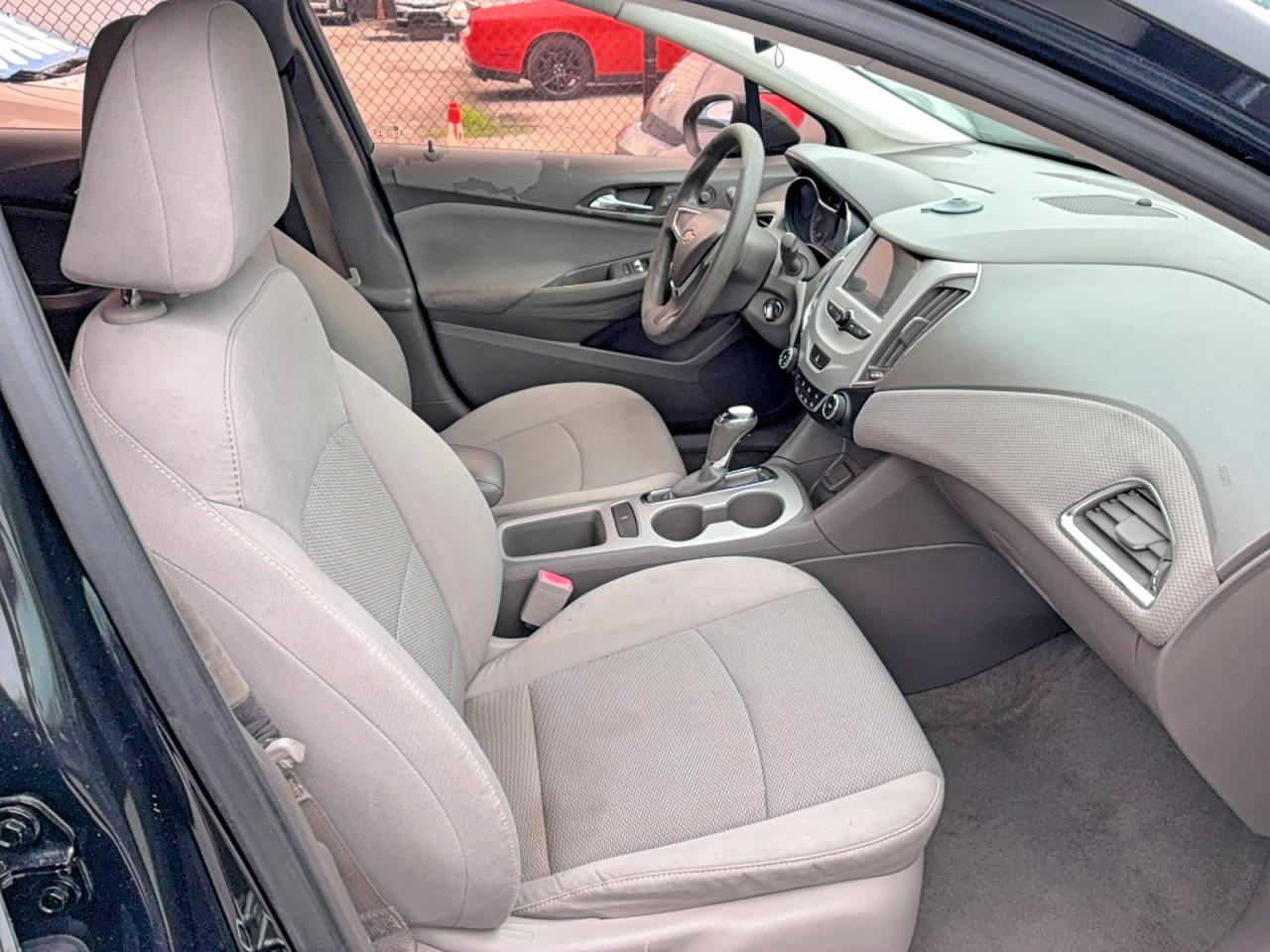 2018 CHEVROLET CRUZE