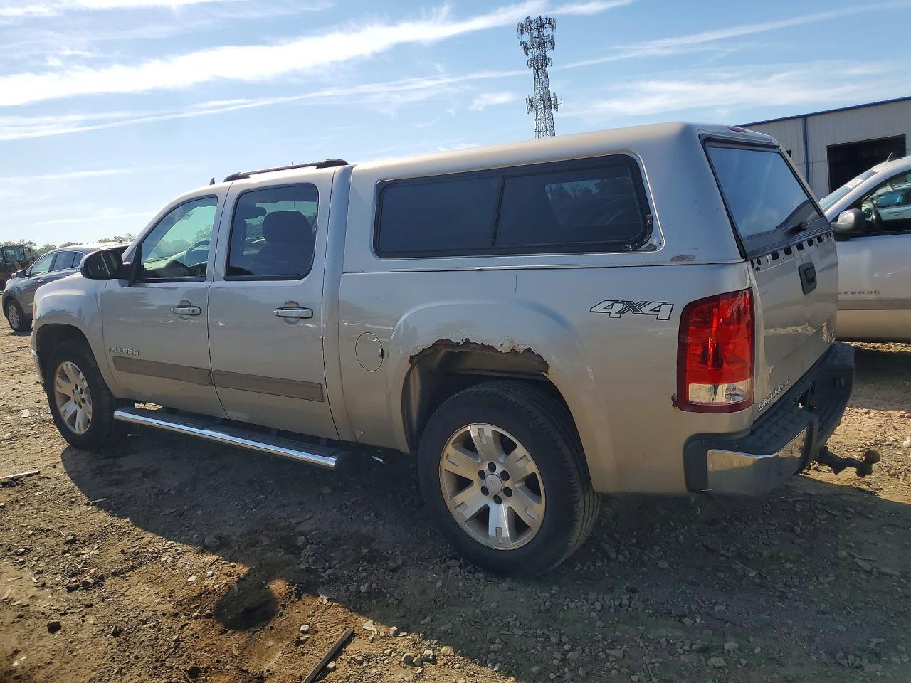 2007 GMC SIERRA