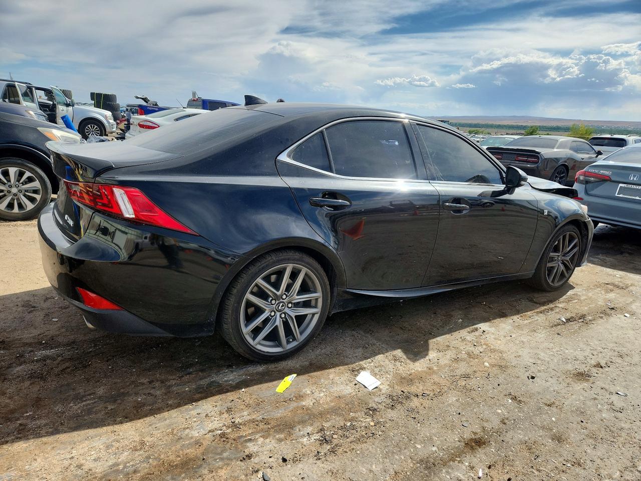 2016 LEXUS IS
