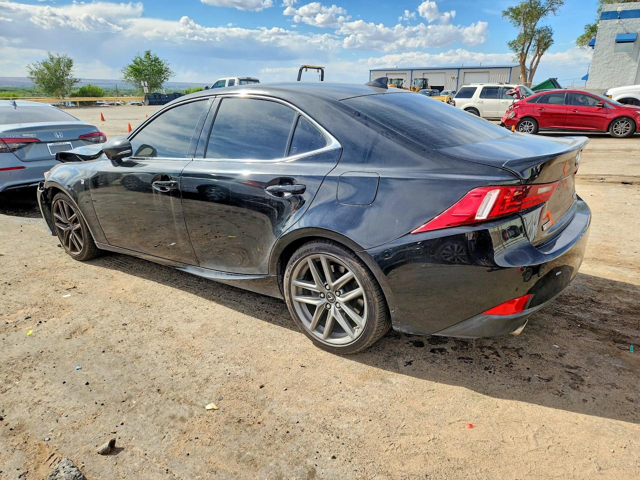 2016 LEXUS IS