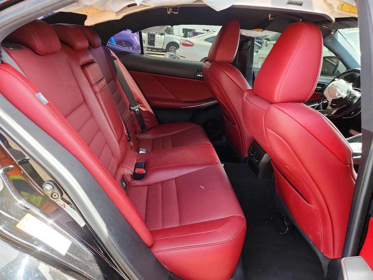 2016 LEXUS IS
