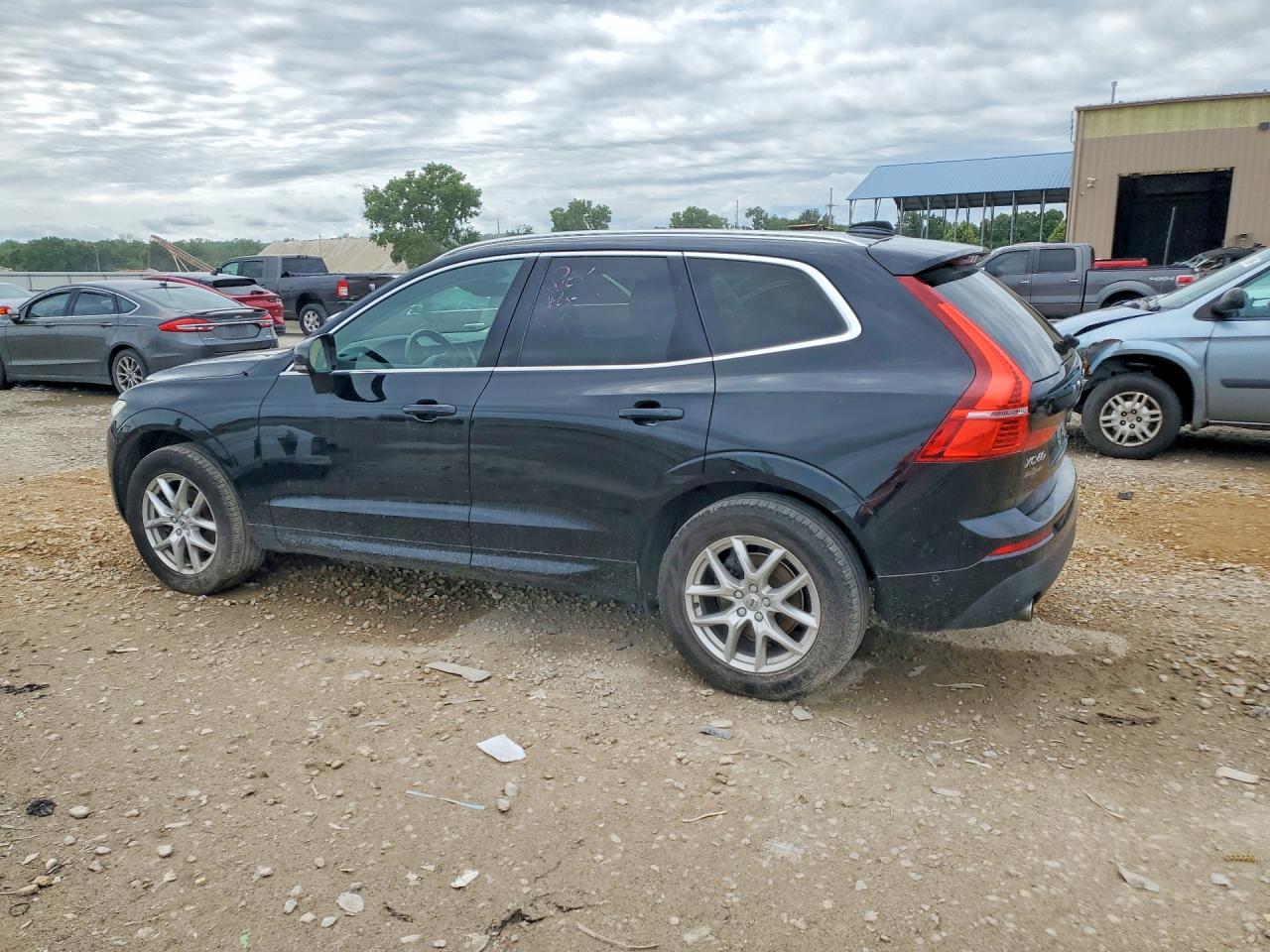 2019 VOLVO XC60