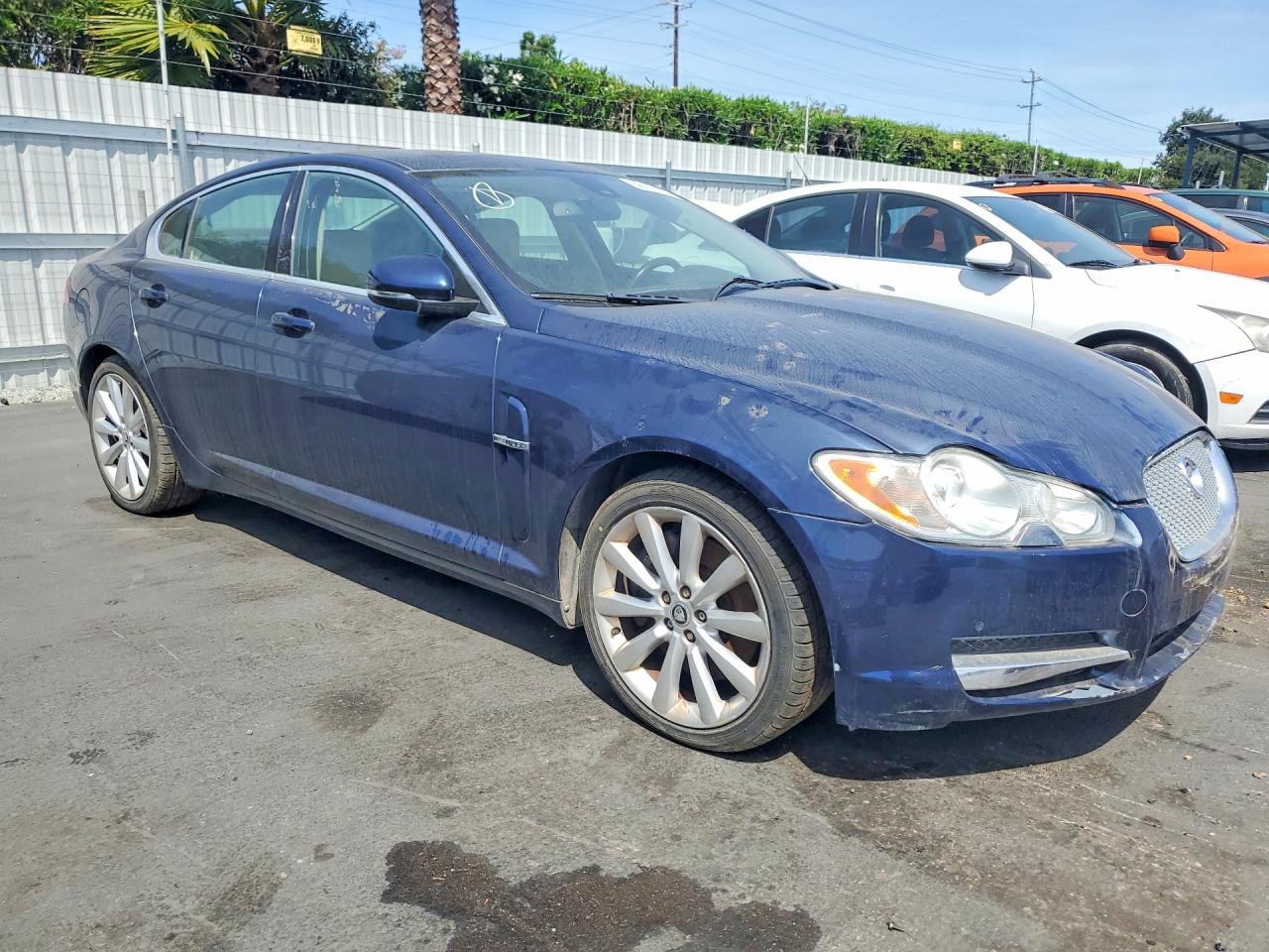 2010 JAGUAR XF