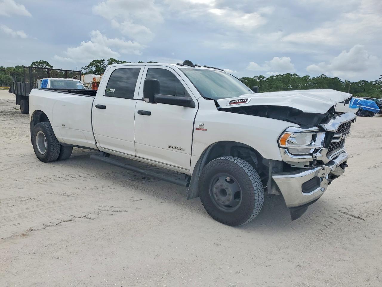 2022 RAM 3500