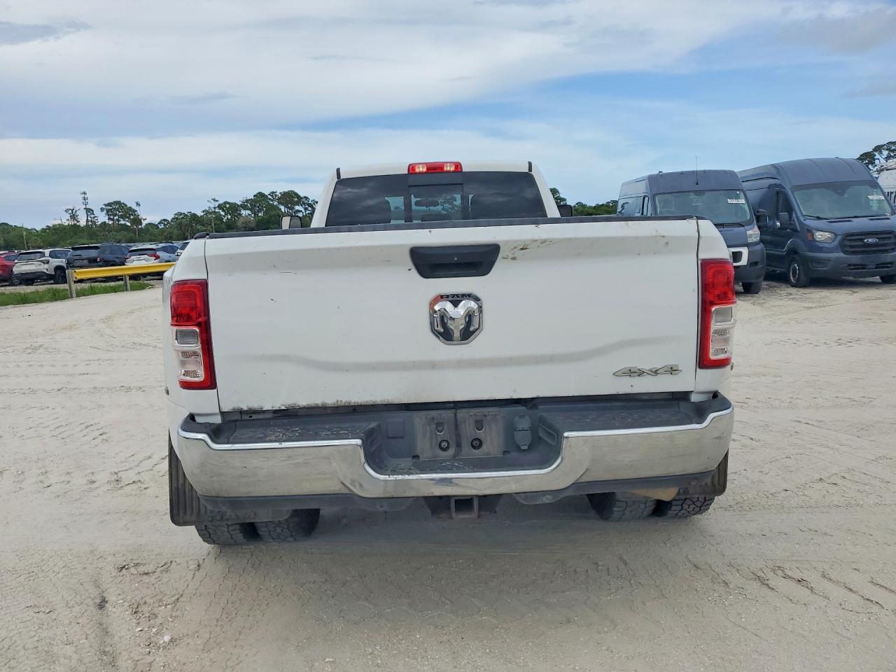 2022 RAM 3500