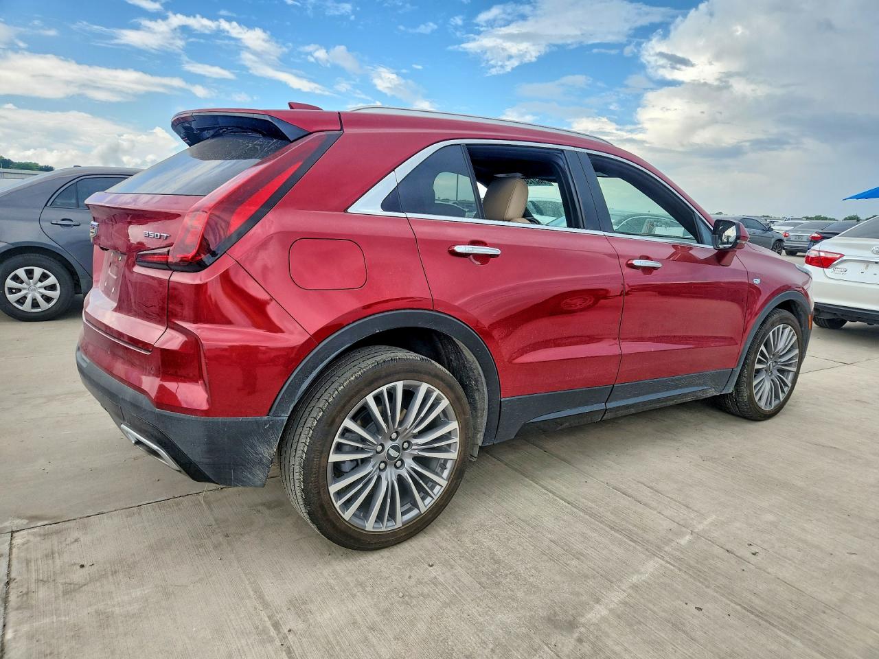 2024 CADILLAC XT4