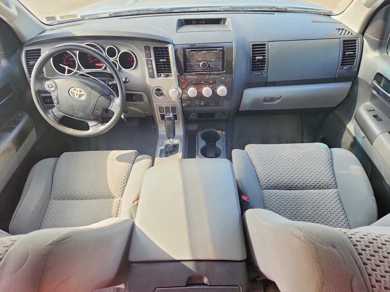 2010 TOYOTA TUNDRA