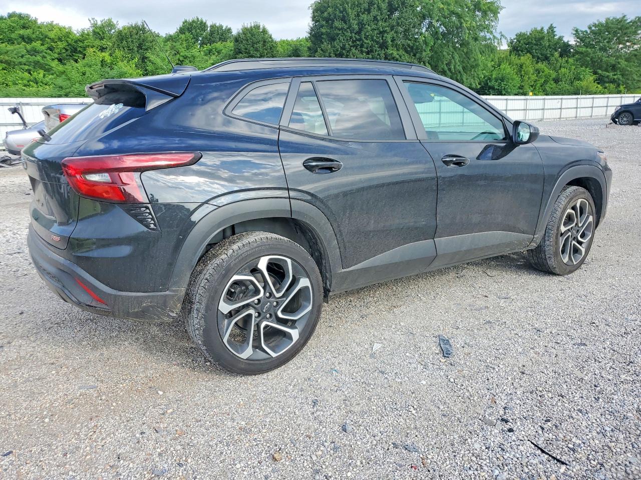 2025 CHEVROLET TRAX