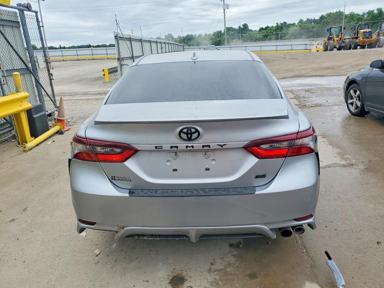 2024 TOYOTA CAMRY