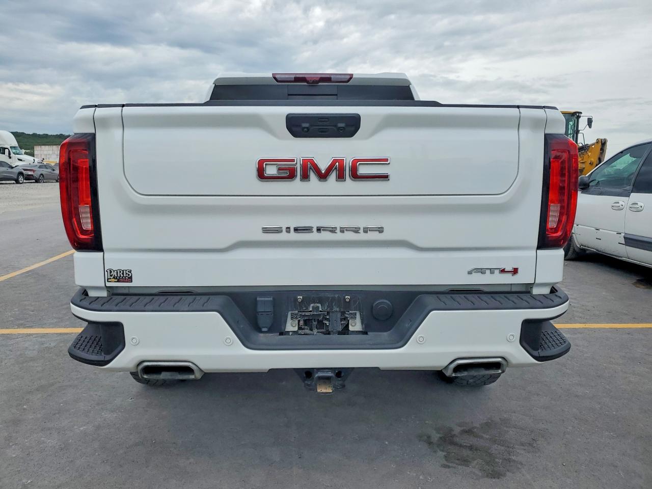 2024 GMC SIERRA