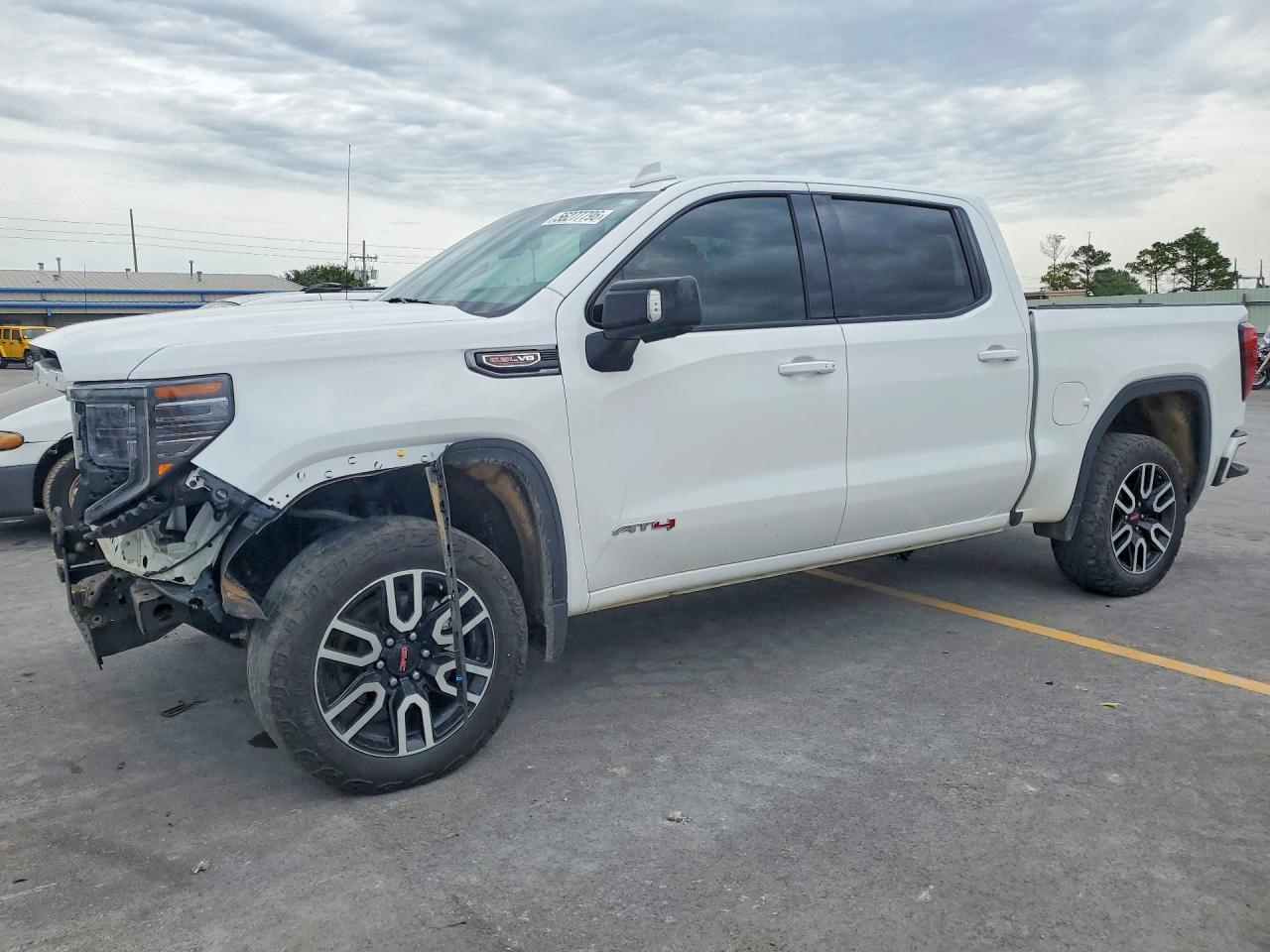 2024 GMC SIERRA