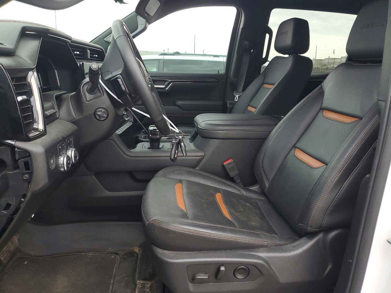 2024 GMC SIERRA