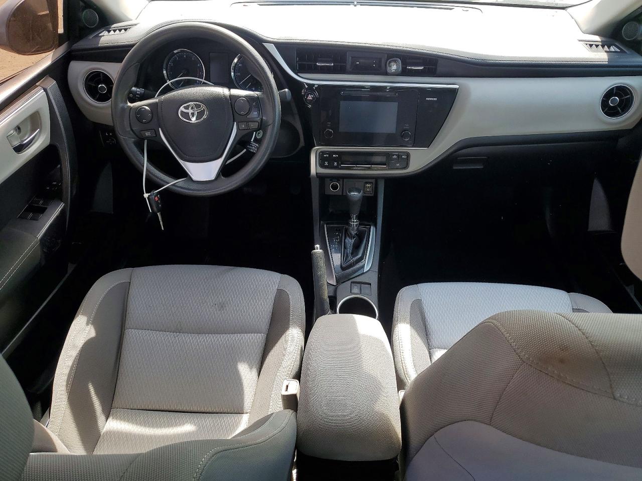 2017 TOYOTA COROLLA