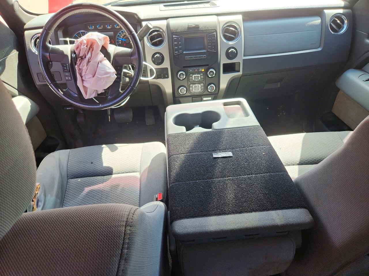 2013 FORD F150