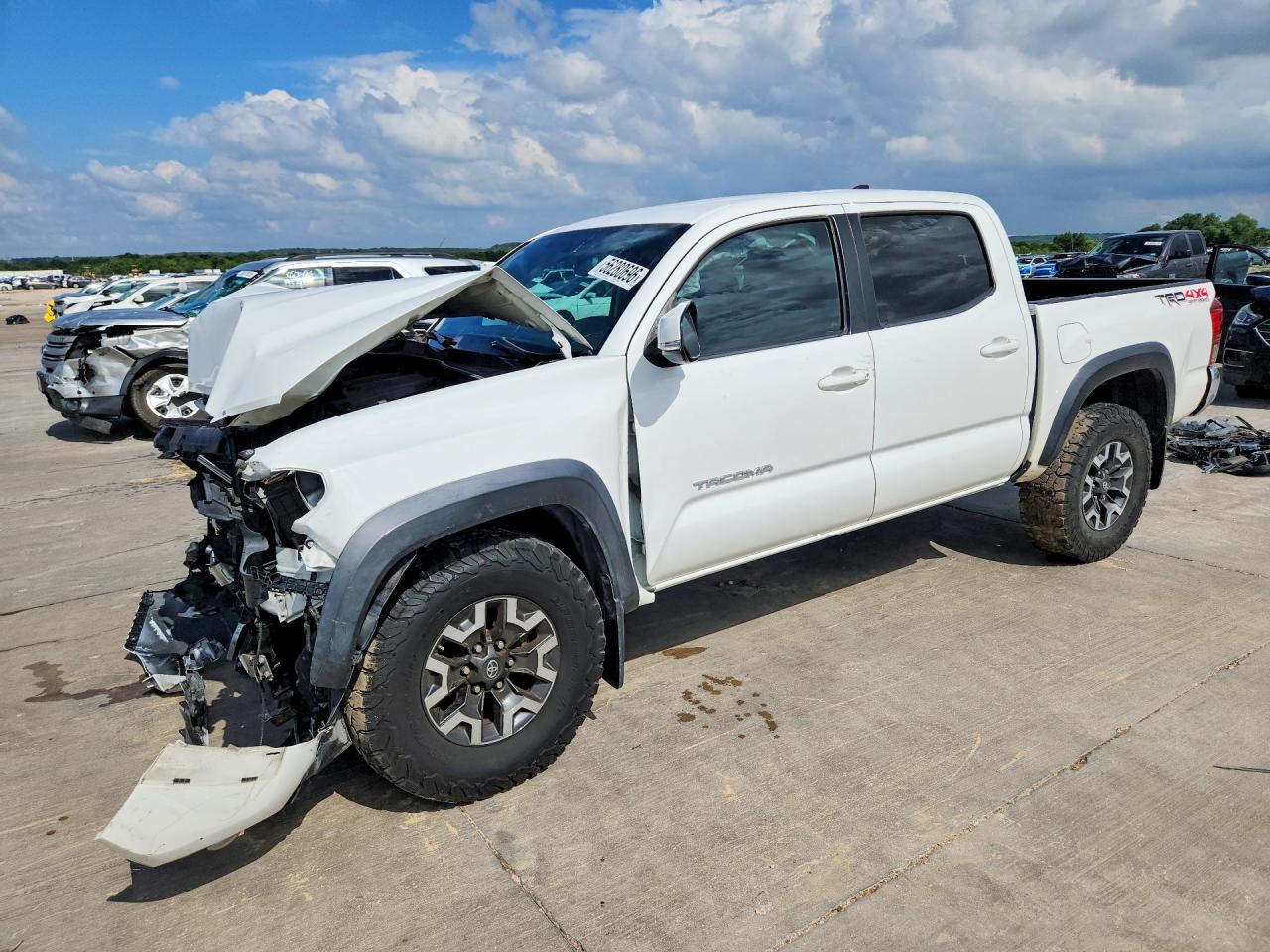 2016 TOYOTA TACOMA