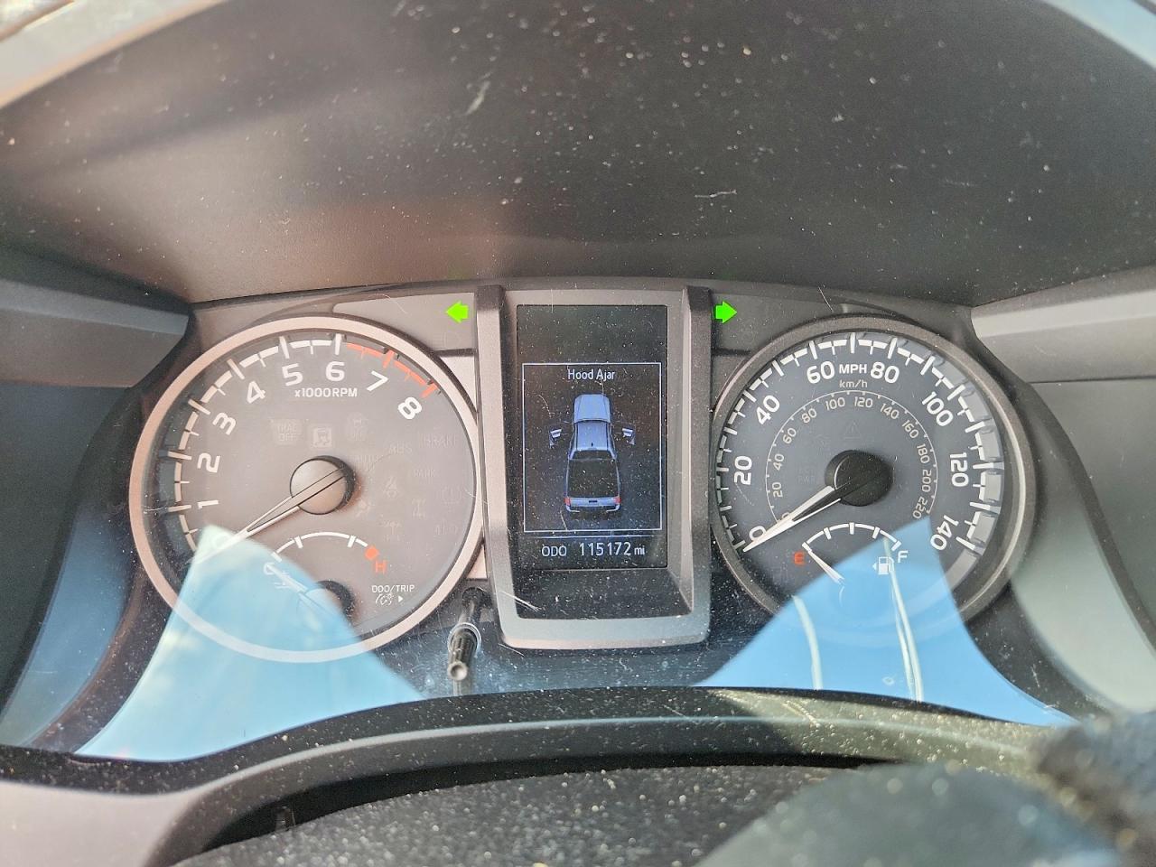 2016 TOYOTA TACOMA